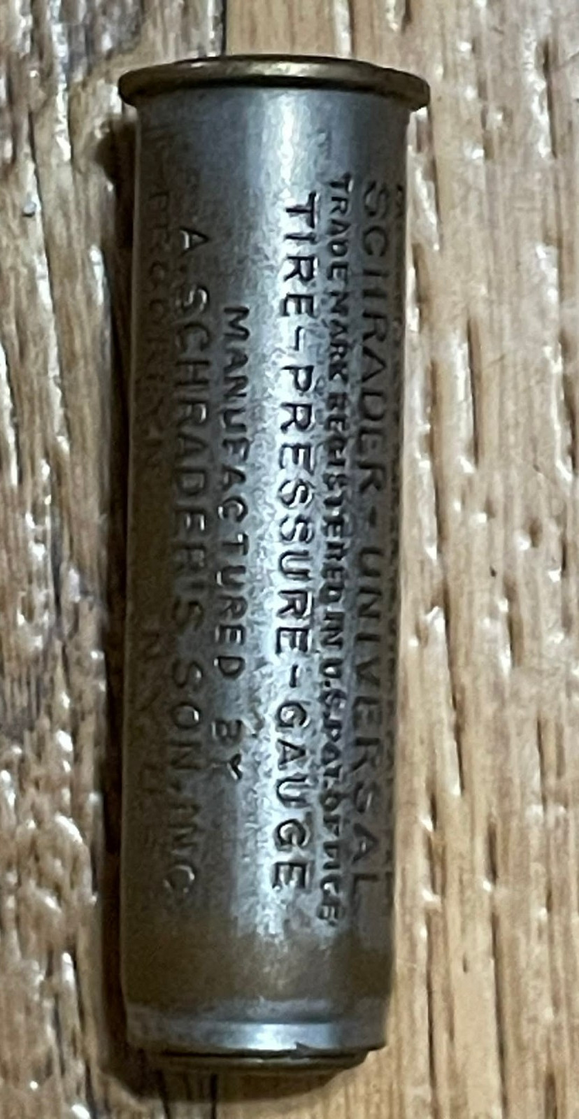 Vintage Simmons Hardware Co Schrader Universal Tire Pressure Gauge