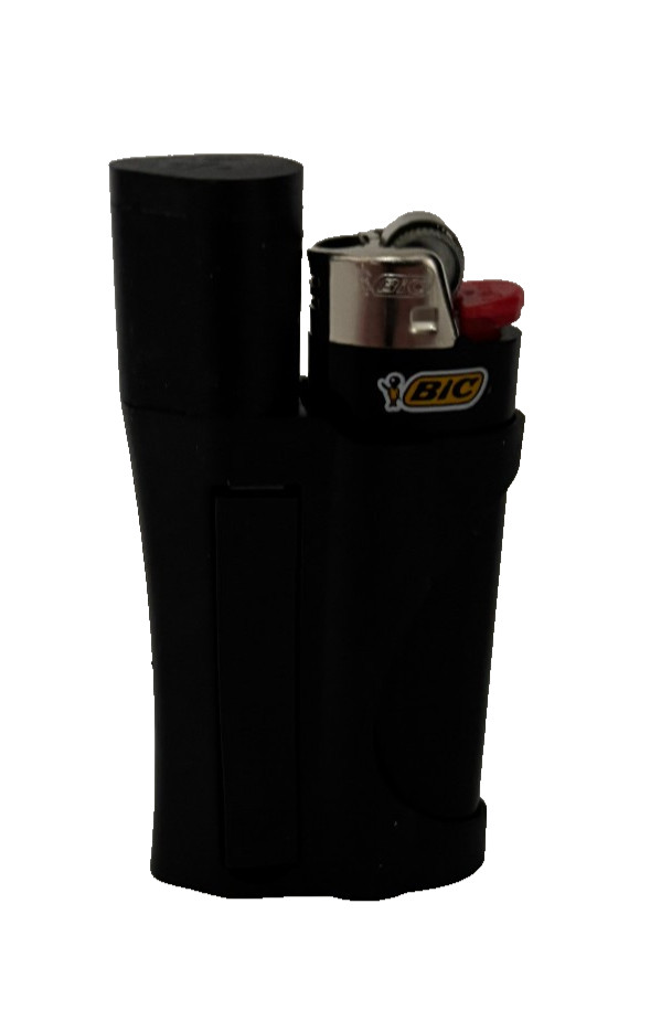 EZ Pipe Plastic Holder | 1 Bic Included | Black
