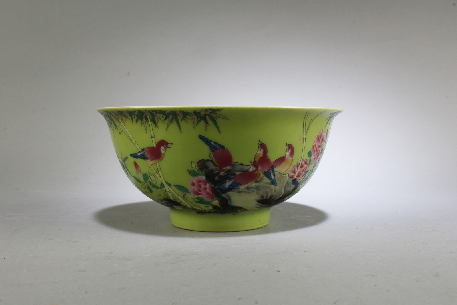 Chinese Porcelain Bowl. 'YongZheng' mark