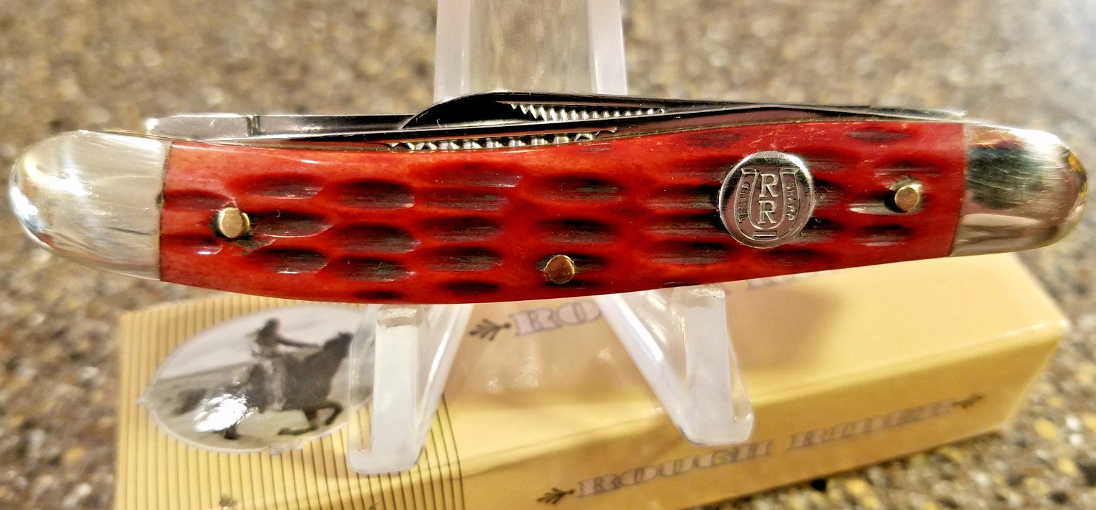 Rough Rider RR267, Stockman Red Jigged Bone, 3-1/2