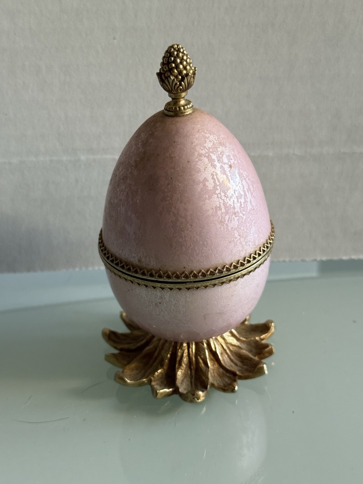 Vintage Evans Egg Table Lighter Pink Enamel Gold Tone Rhinestone Jeweled