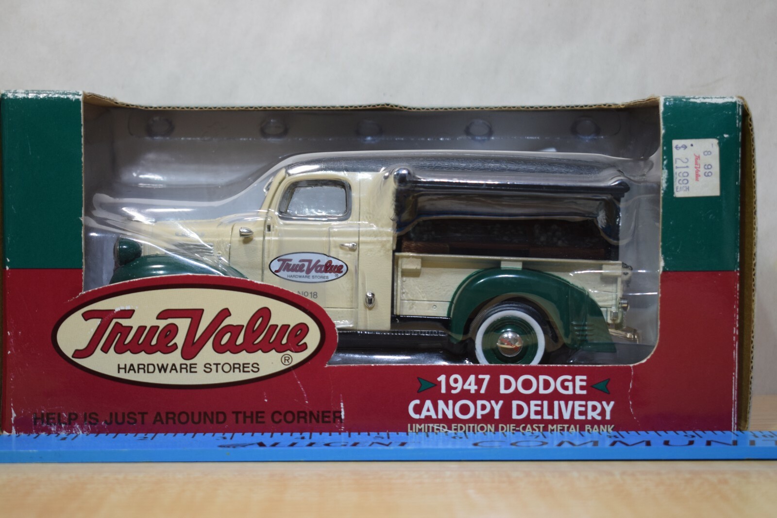 Vintage ERTL TRUE VALUE Hardware 1947 Dodge Canopy Truck Die Cast Coin Bank