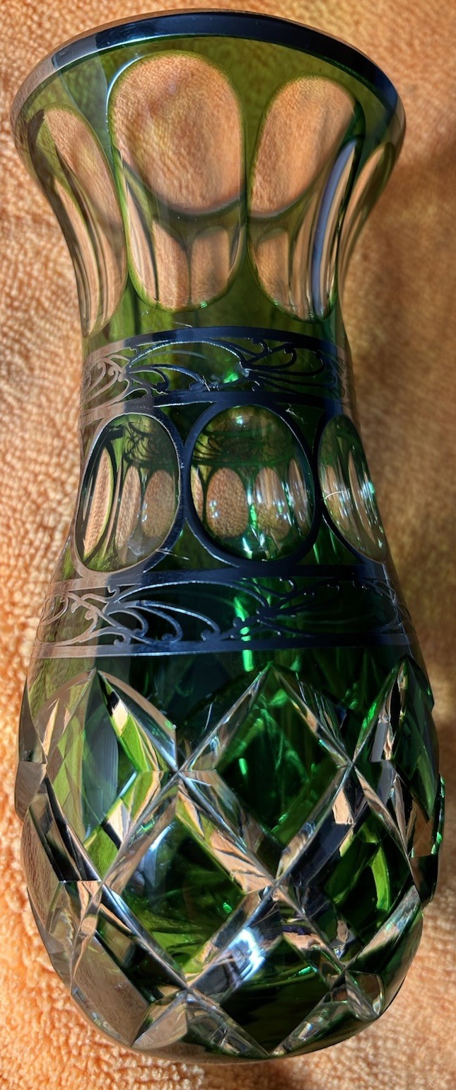 VTG Emerald Green Cut To Clear Bohem?Crystal Vase W/Hand Painted Silver Overlay