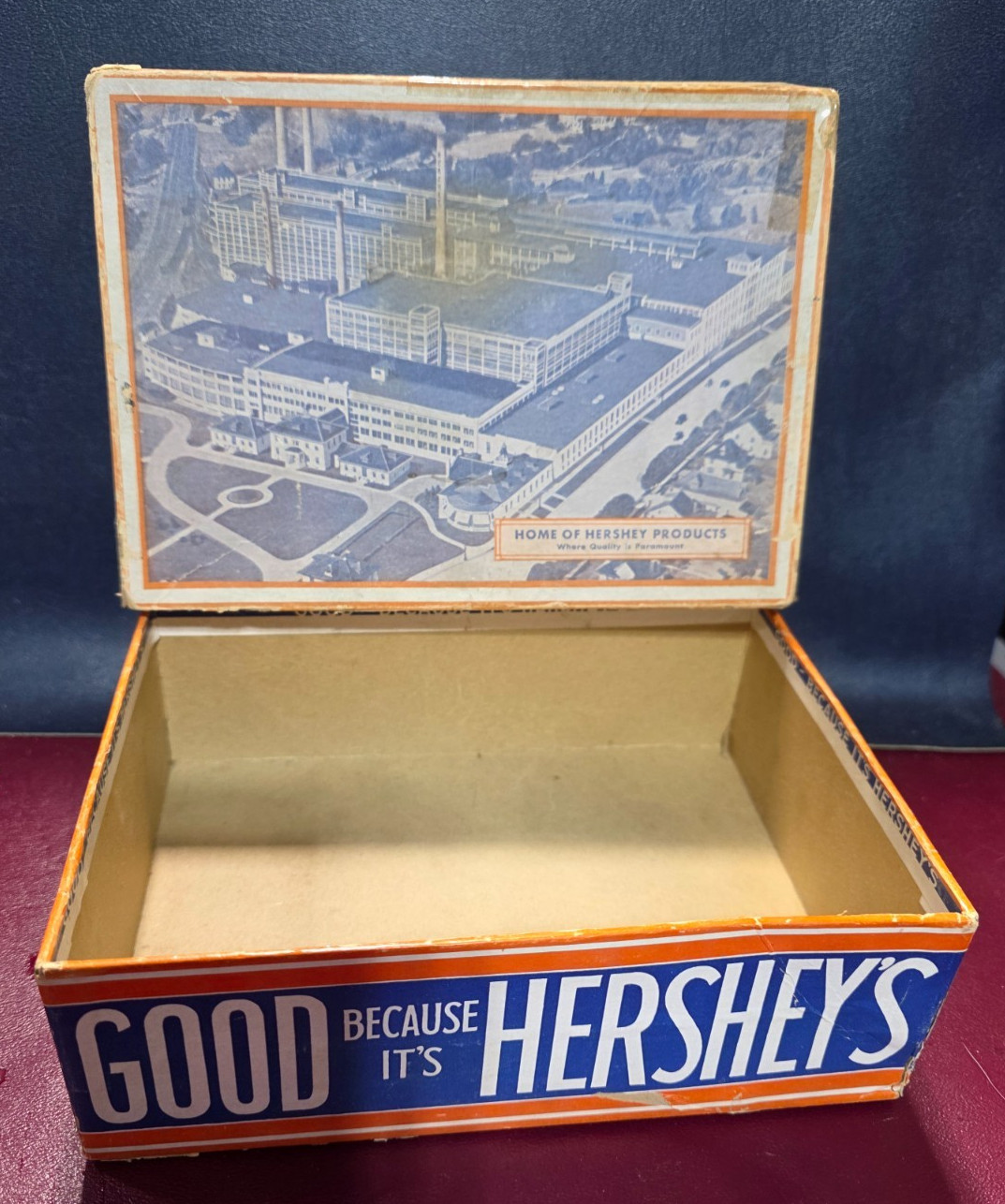 vintage 1930/40s Hershey Almond Milk Chocolate 5¢ Candy Bar Box Factory Graphics