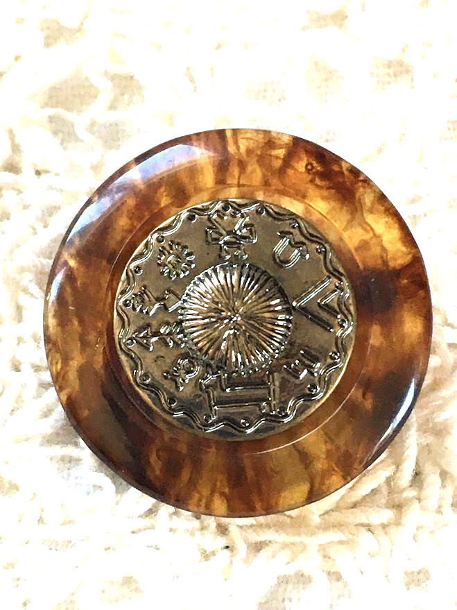 Faux Tortoise Snap-together. Native American / Indigenous Symbols Border. 7/8\