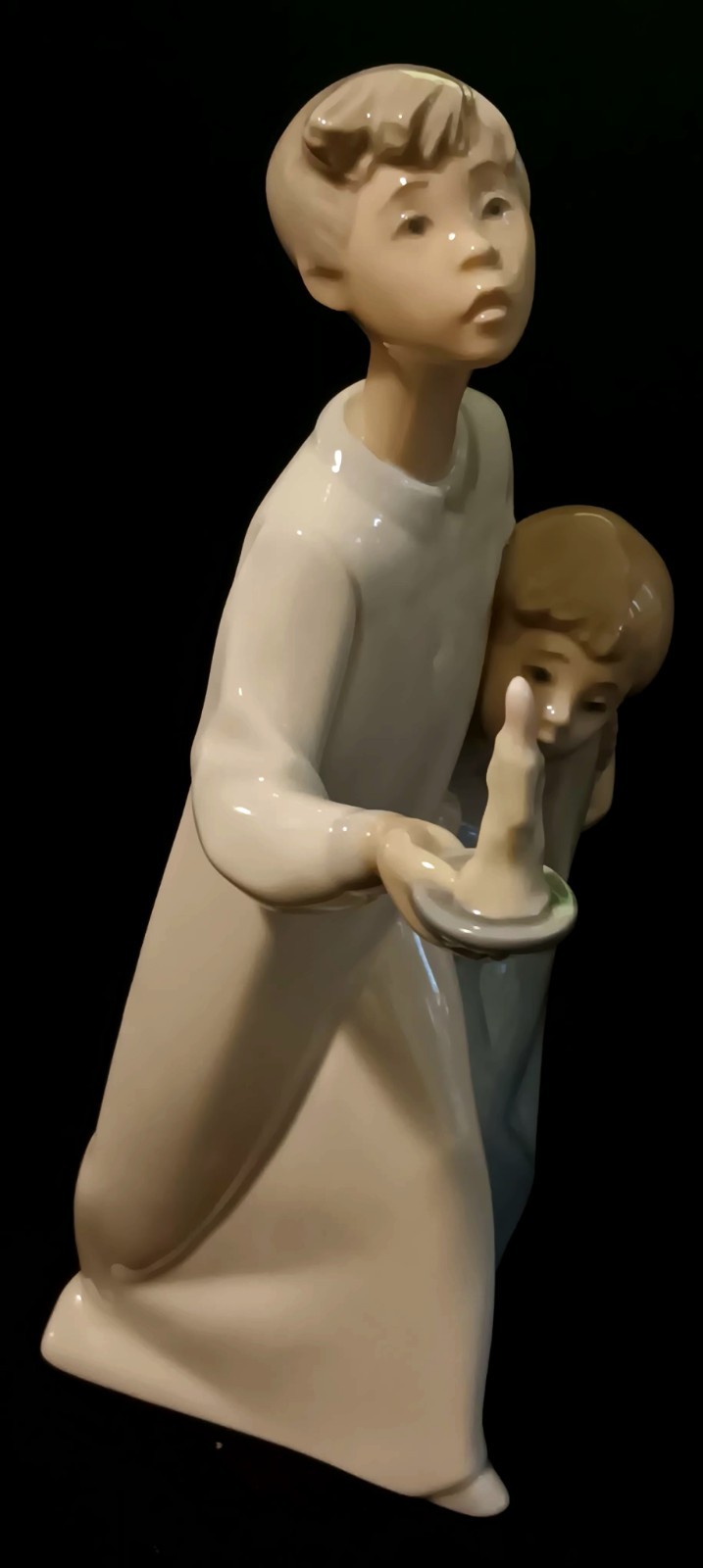 Vintage Lladró Children Boy And Girl with Candle Matte Finish Figurine 46  A-1M.