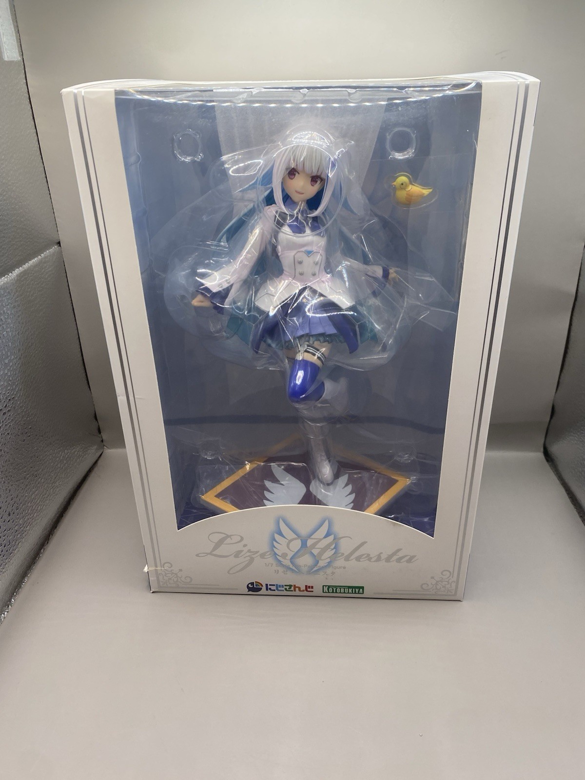 Kotobukiya Nijisanji: Lize Helesta PVC Statue 1/7 Scale Size