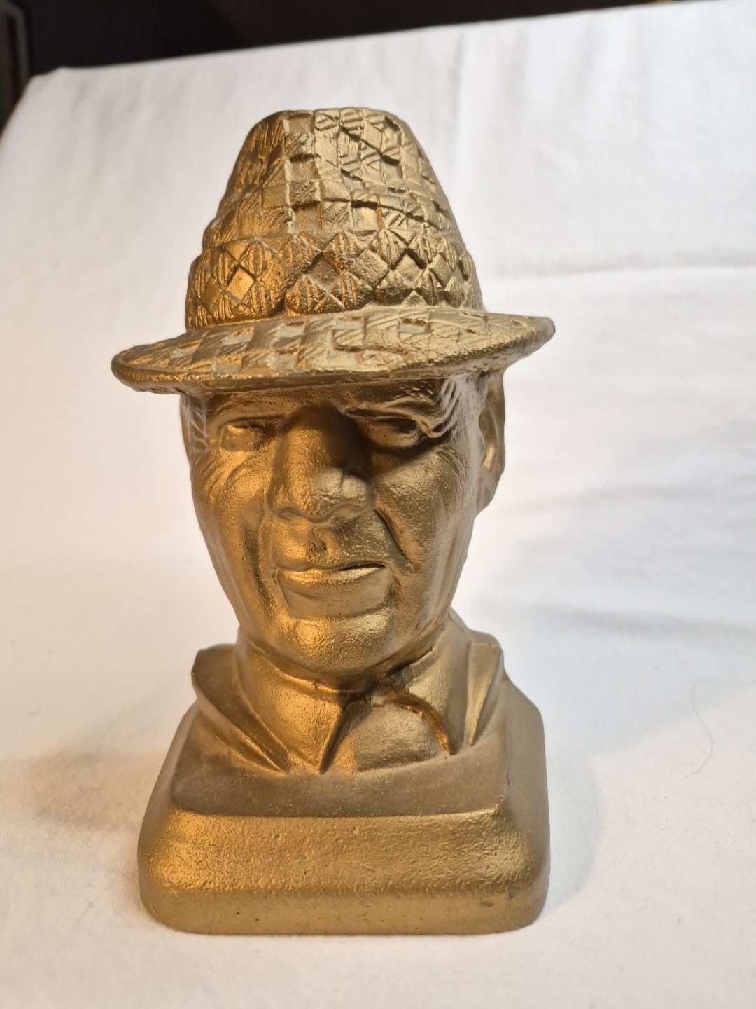 Coach Paul Bear Bryant Alabama Football Gold Cast Iron Statue 8\