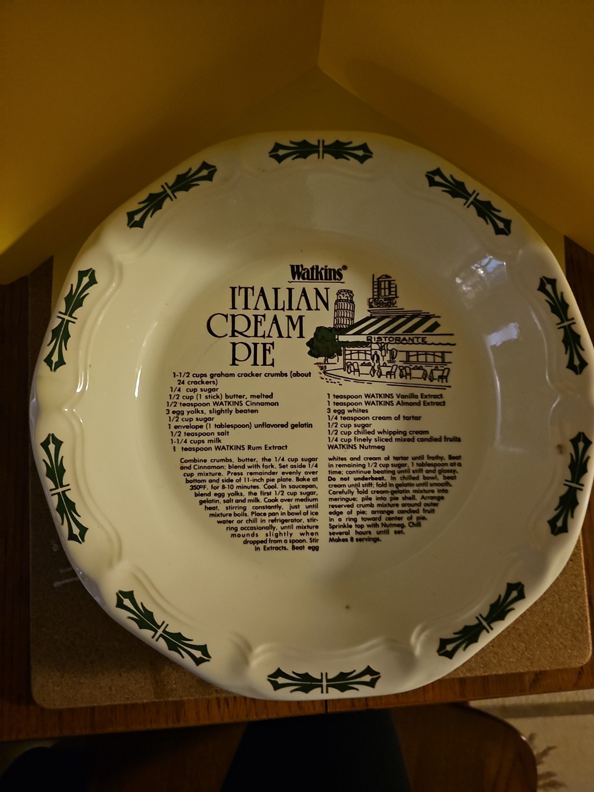Watkins Italian Cream Pie Recipe 11in Round Ceramic Pie Dish 1983 USA Watkins Italian Cream Pie Recipe 11in Round Ceramic Pie Dish 1983 USA