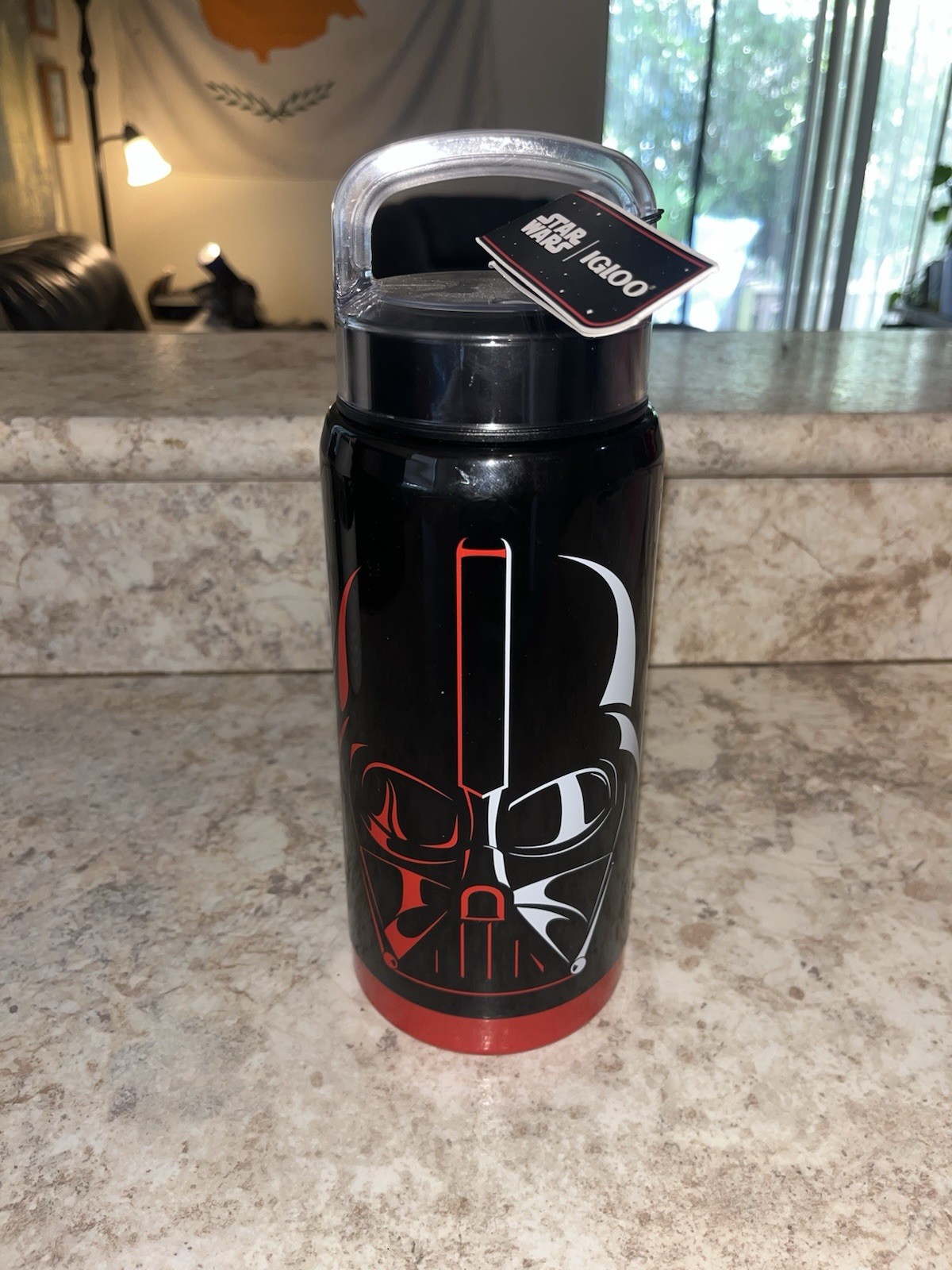 Star Wars Tumbler Growler Darth Vader 36 oz Stainless Steel Igloo Insulated NWT
