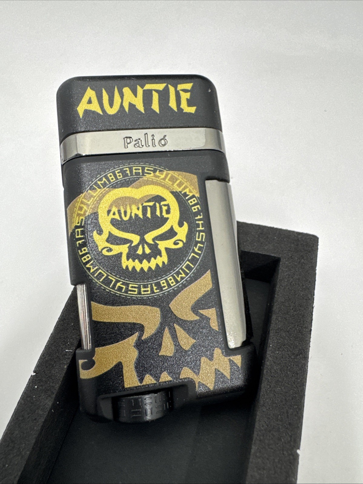 Palio Lazio Angled Single Jet Side Squeeze Torch Lighter - Asylum Auntie - New Palio Lazio Angled Single Jet Side Squeeze Torch Lighter - Asylum Auntie - New