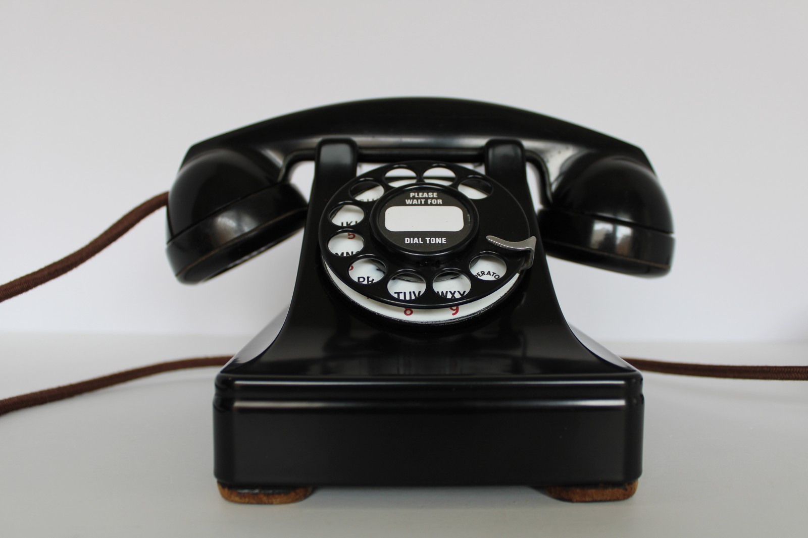 ANTIQUE WESTERN ELECTRIC 302 - SHORT EARS -VENTED HAND GRIP VINTAGE - 1937 ANTIQUE WESTERN ELECTRIC 302 - SHORT EARS -VENTED HAND GRIP VINTAGE - 1937