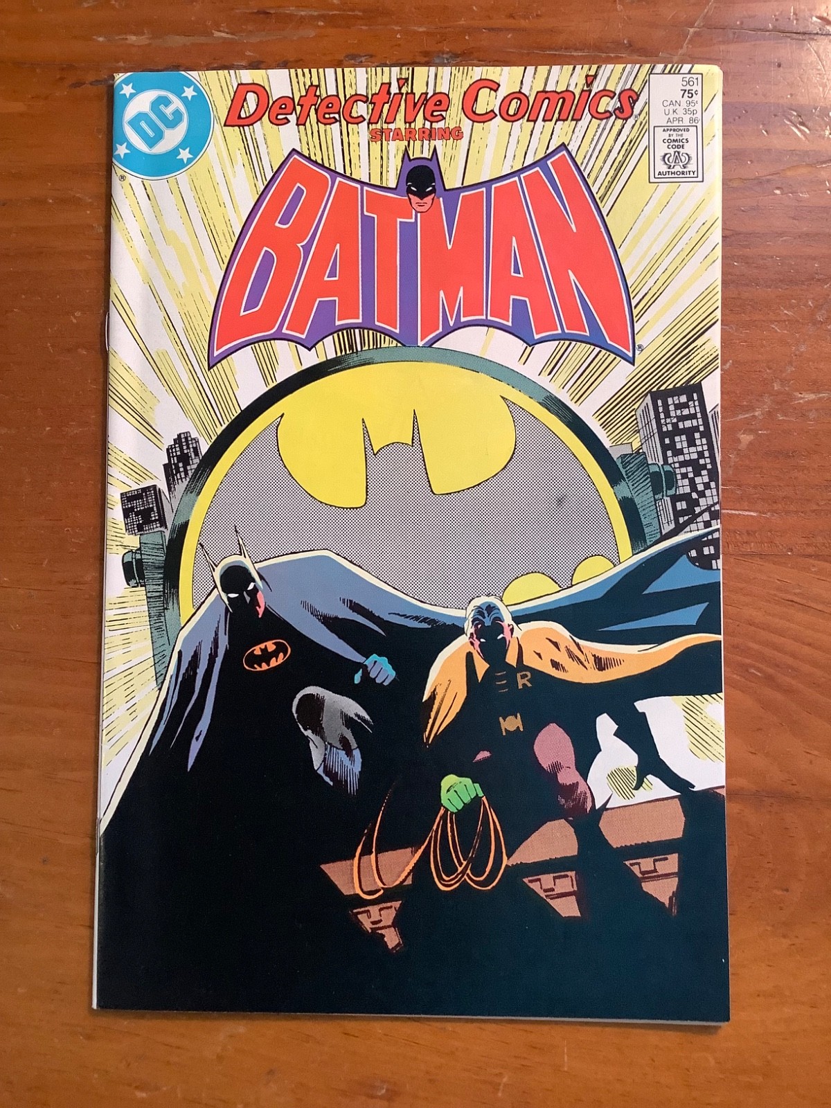Detective Comics #561 DC 1986 Batman Gene Colan NM High Grade Supple Pages