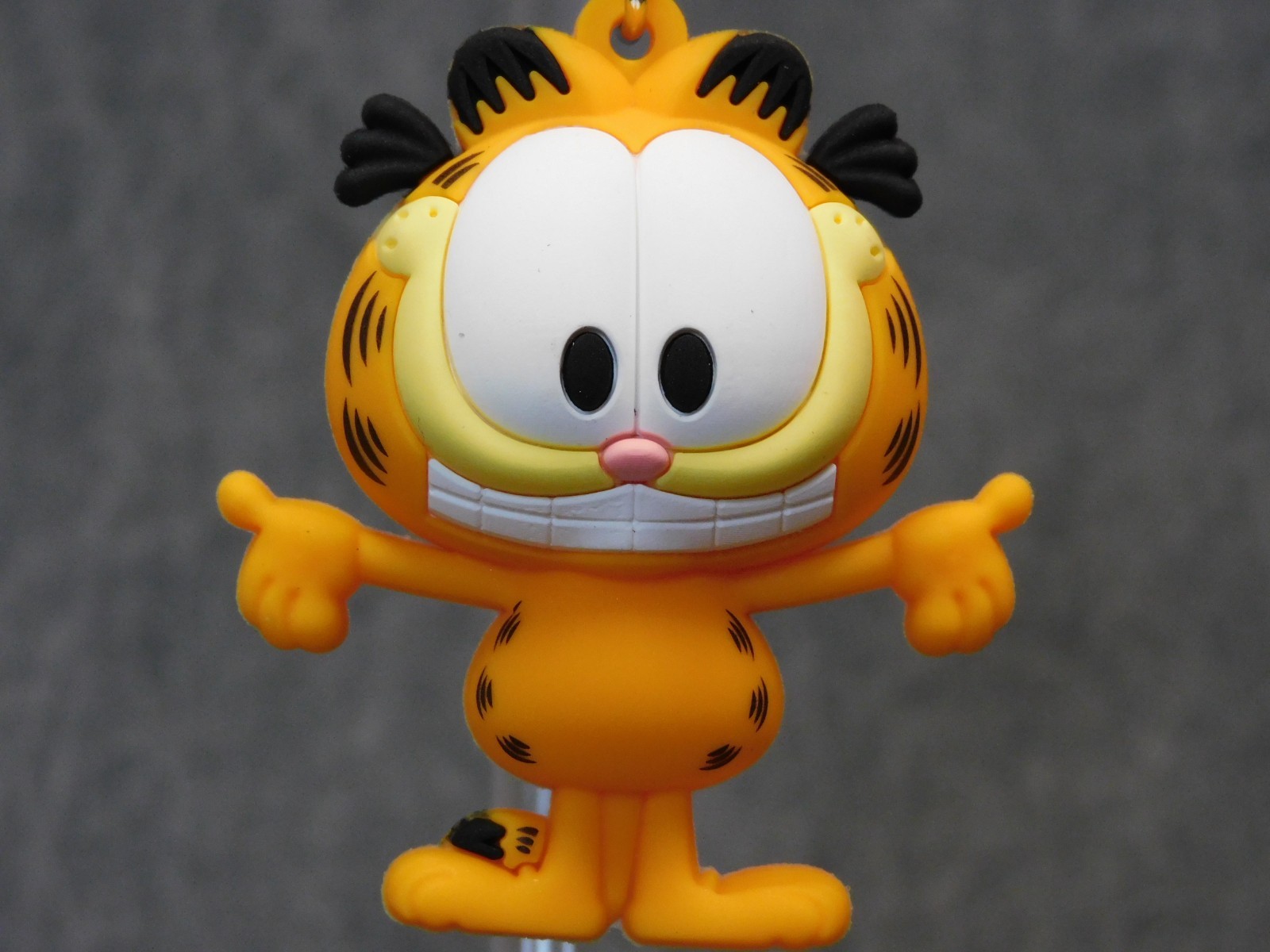 Garfield NEW * Garfield Smiling Clip * Blind Bag Series 1 Cartoon Cat Monogram