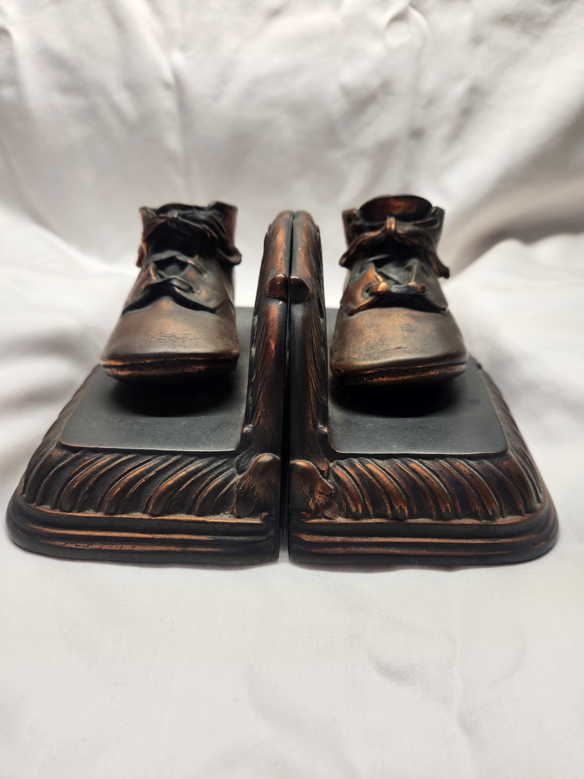 Vintage Bron-Shoe Baby Shoe Bookends Vintage Bron-Shoe Baby Shoe Bookends