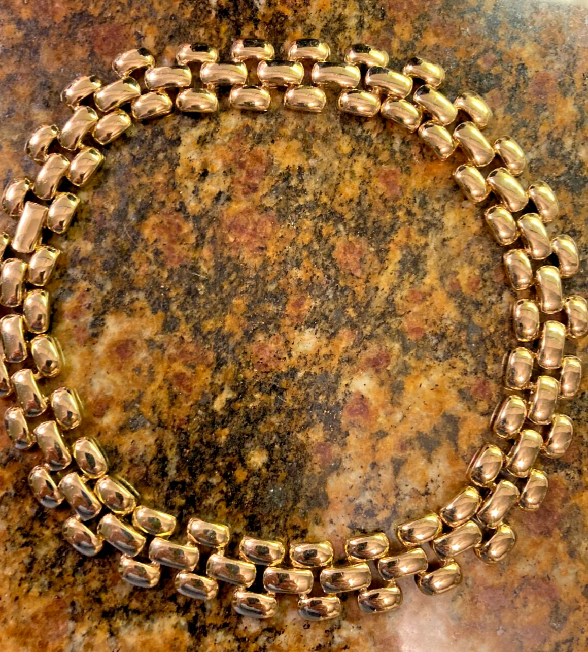 Gold Tone Choker Necklace 16”