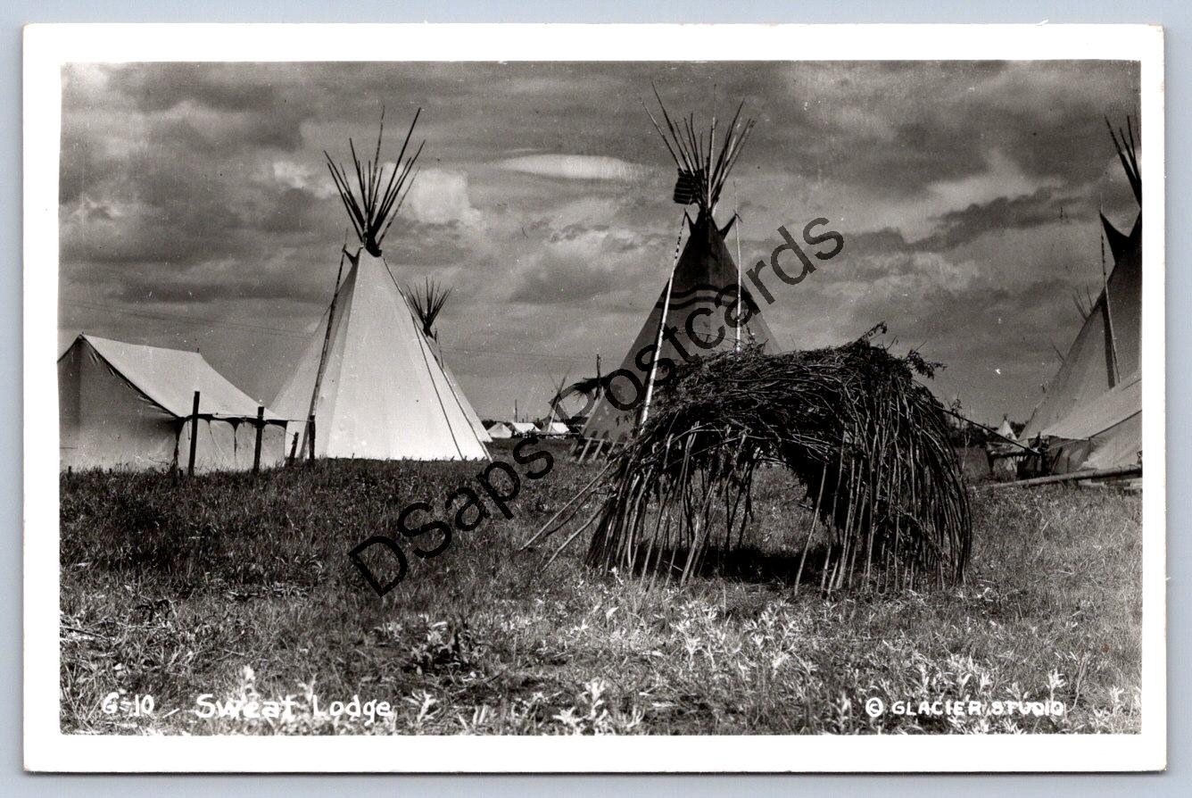 K55/ Interesting RPPC Postcard c50s Sweat Lodge Native American Indian Tepee 314
