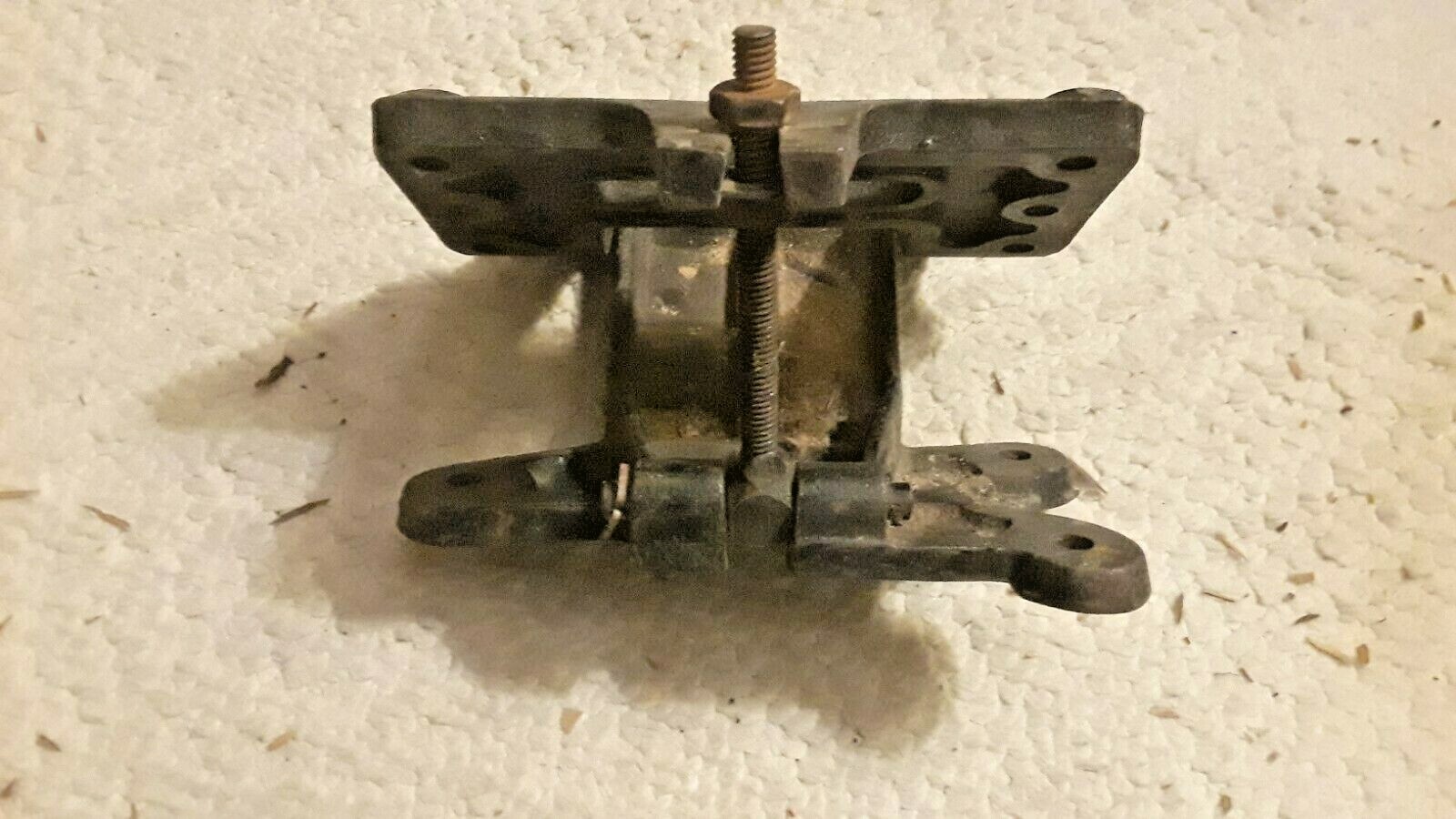 Vintage Nickelodeon Seeburg Ampico Motor Mount (#17)