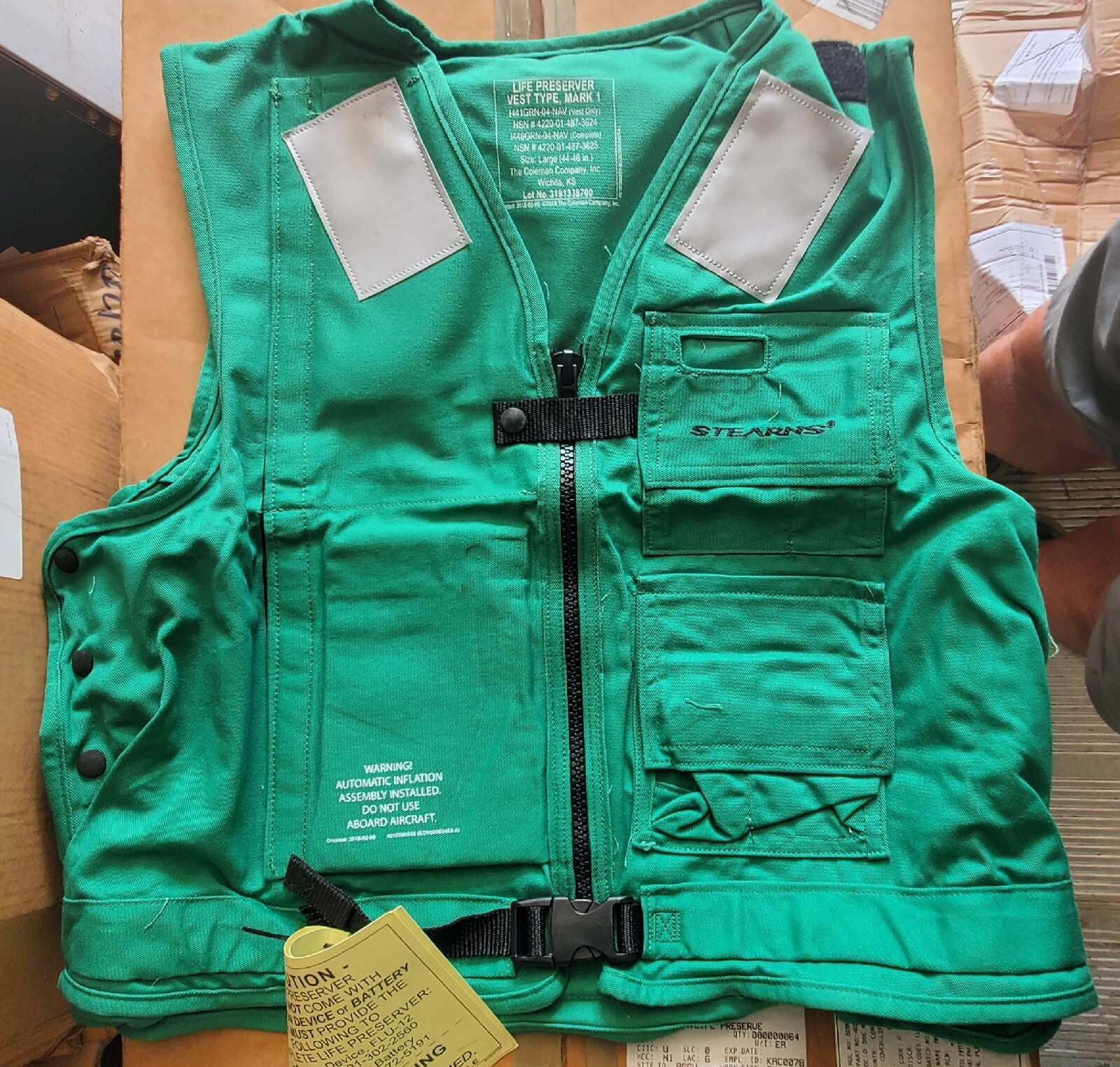 US NAVY MK1 FLIGHT DECK STEARNS LIFE PRESERVER VEST US NAVY MK1 FLIGHT DECK STEARNS LIFE PRESERVER VEST