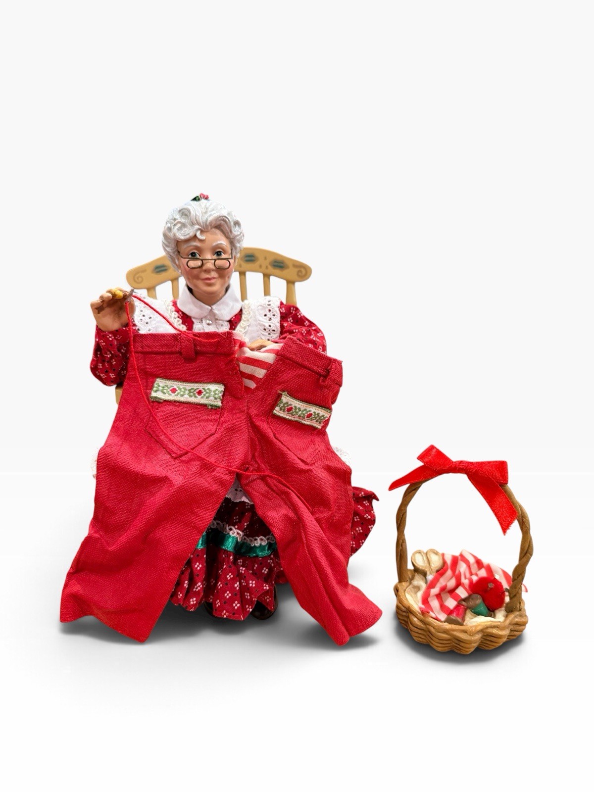 Possible Dreams Clothtique The Woman Behind Christmas 1998 Mrs Claus #15073 Possible Dreams Clothtique The Woman Behind Christmas 1998 Mrs Claus #15073