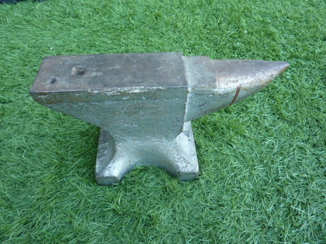 Vintage Vulcan 40 lbs Anvil  Blacksmith