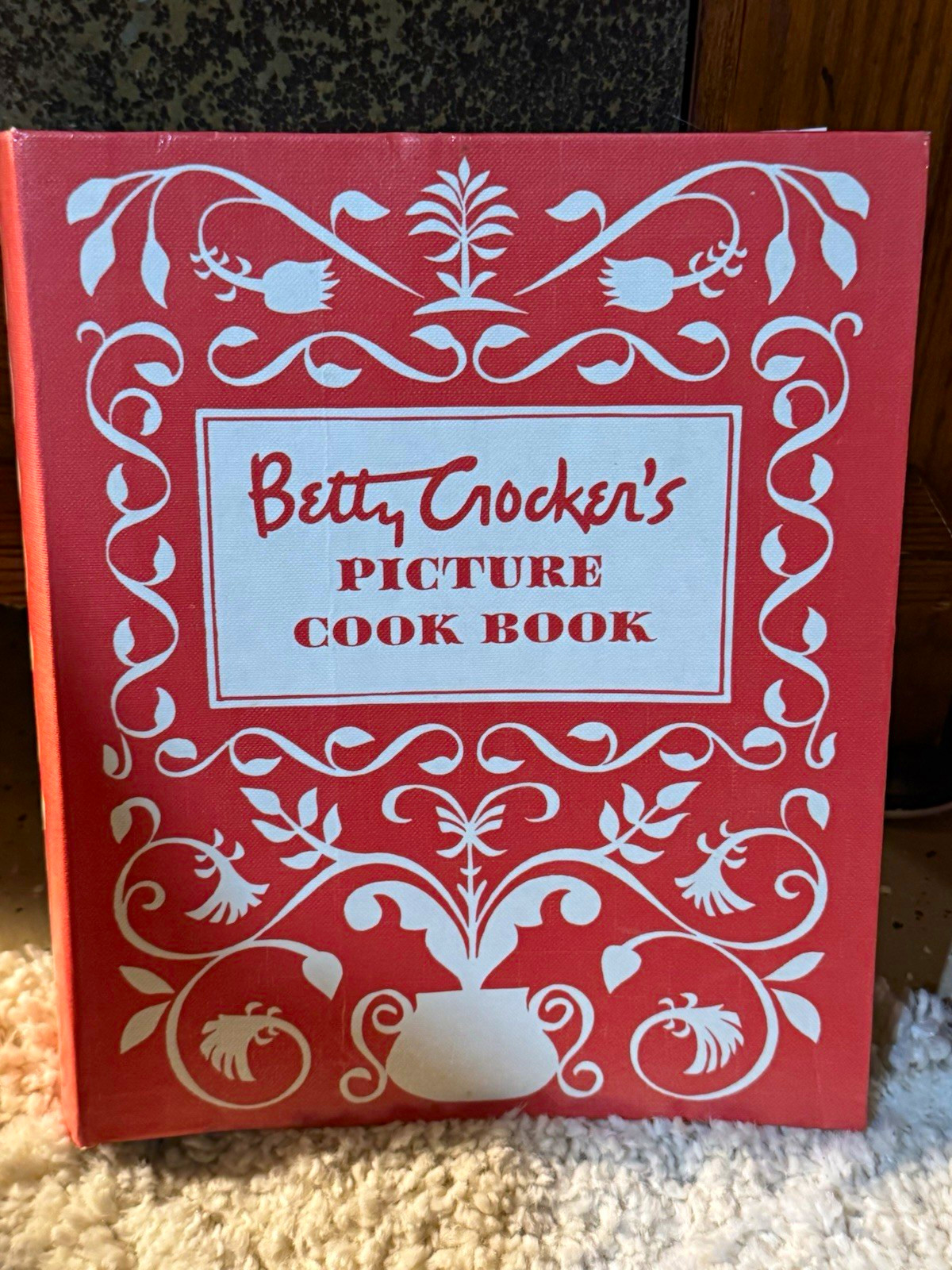 Betty Crocker’s Picture Cook Book Facsimile Edition Reproduction Book * see pics