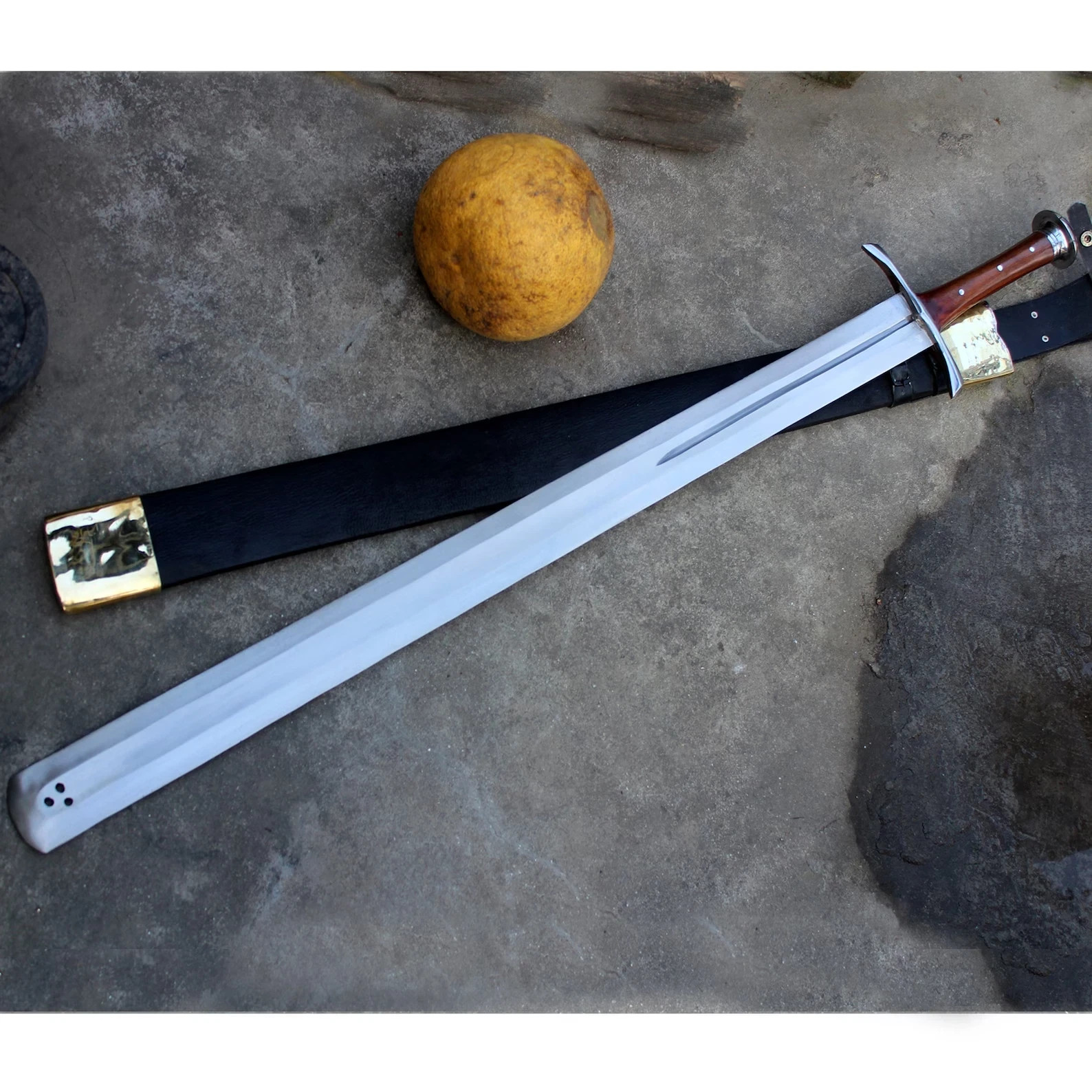 36 Inches Long Executioner\'s Sword Handmade Sword Carbon Steel Blade W/Scabbard
