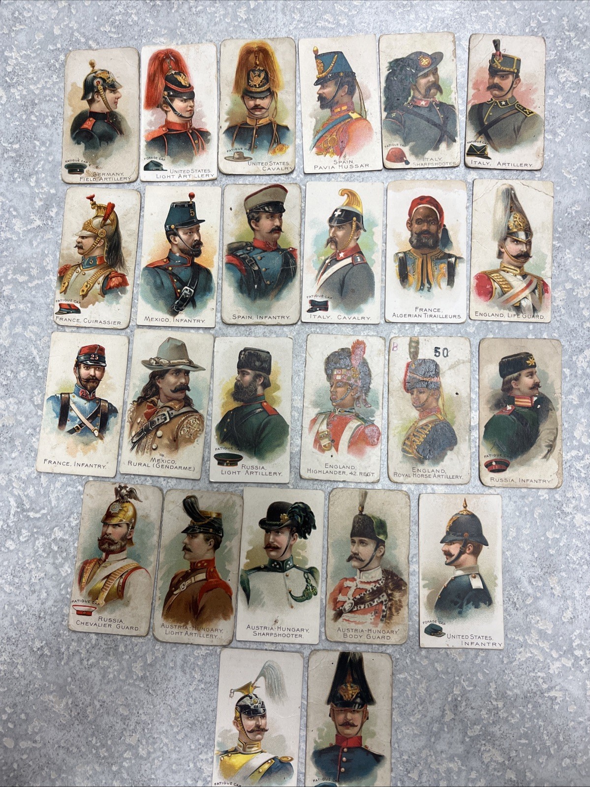 RARE LOT OF 25 - 1901 BREISCH-WILLIAMS CO. ARMY CARDS CB