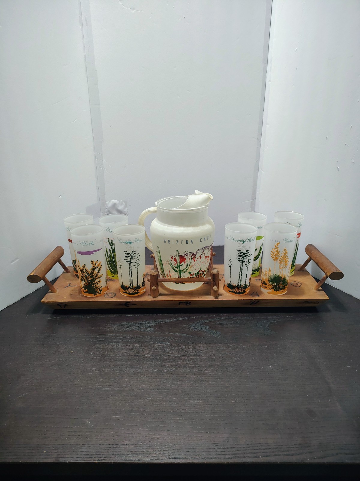 Vtg Blakely Oil & Gas Arizona Cactus Frosted Pitcher, 8 Glasses, & Wood Tray Set
