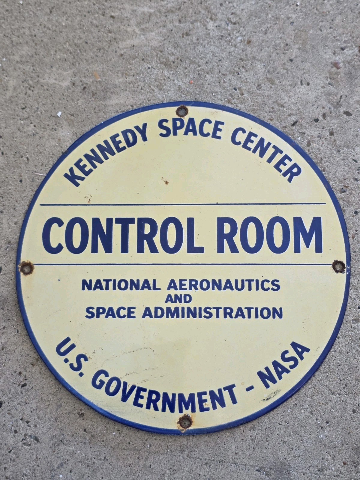 VINTAGE  KENNEDY SPACE CENTER CONTROL ROOM NASA PORCELAIN SIGN 10\