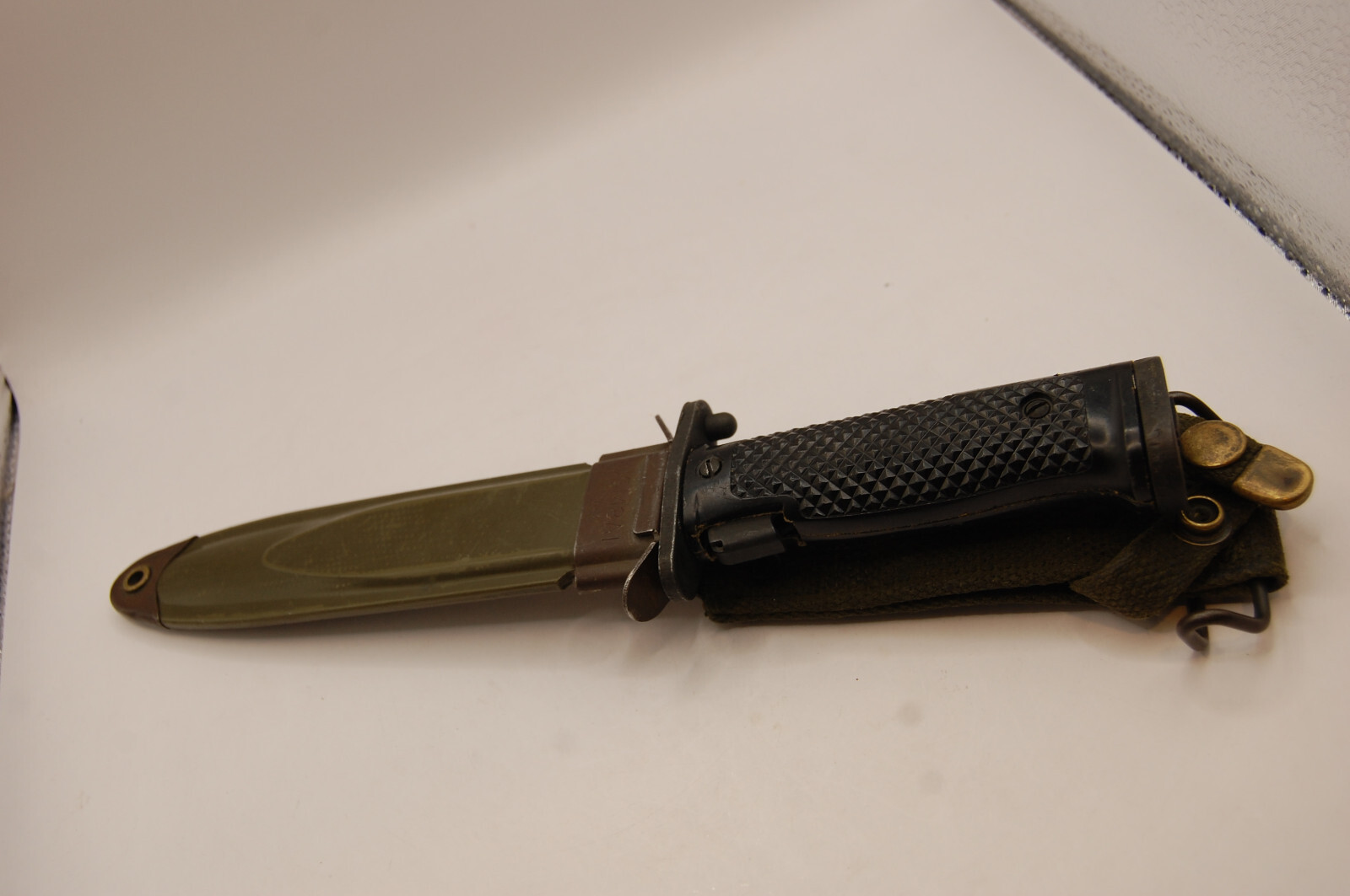 U.S. Imperial M5A1 Bayonet With Scabbard Garand Superb condition not returnable