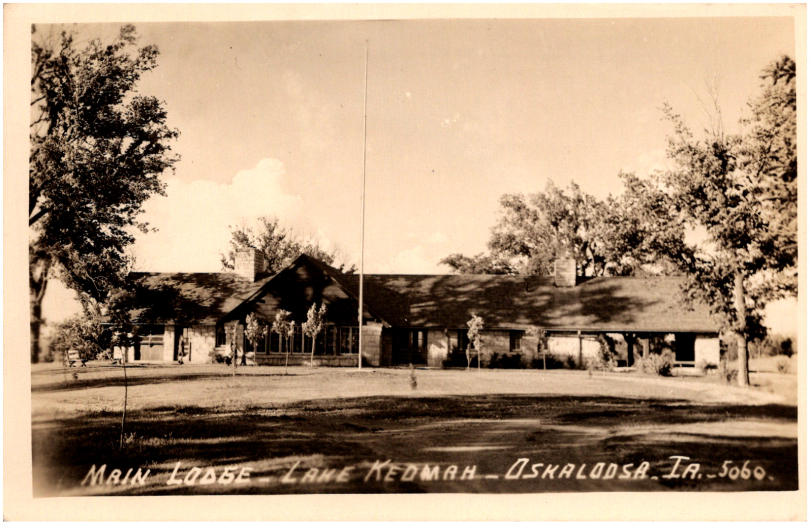 Main Lodge at Lake Keomah Oskaloosa Iowa IA 1930s RPPC Postcard Photo