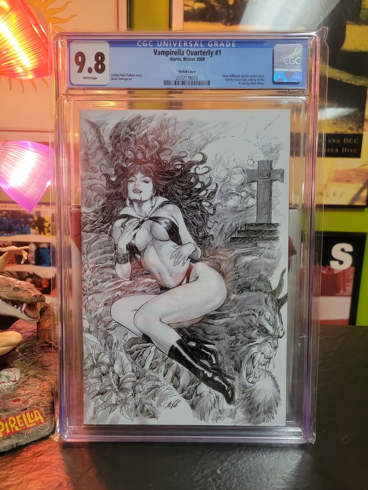 VAMPIRELLA QUARTERLY WINTER #1 (2008) CGC 9.8 • HARRIS COMICS SKETCH COVER