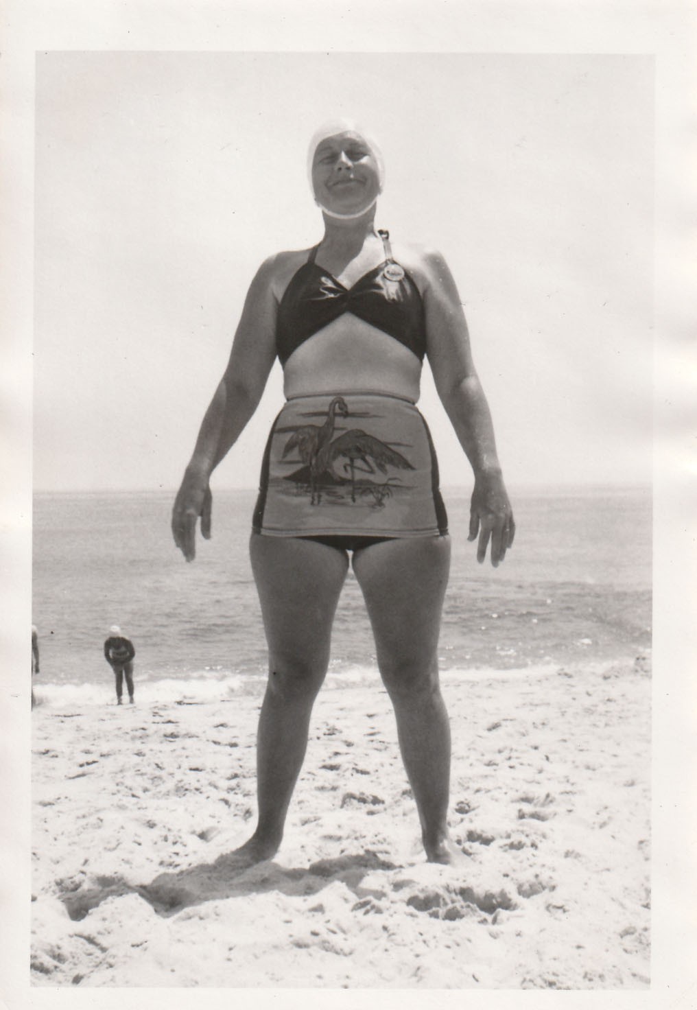 Vintage Photo 1940s Catalina Two Piece Swimsuit Flamingo Birds Motif Curvy Woman