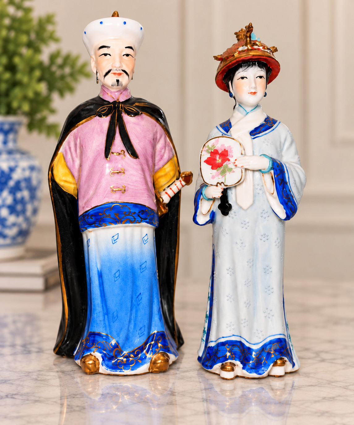 Chinese Porcelain Figurines Man Woman Couple Chinoiserie Asian Decor Gold Pair