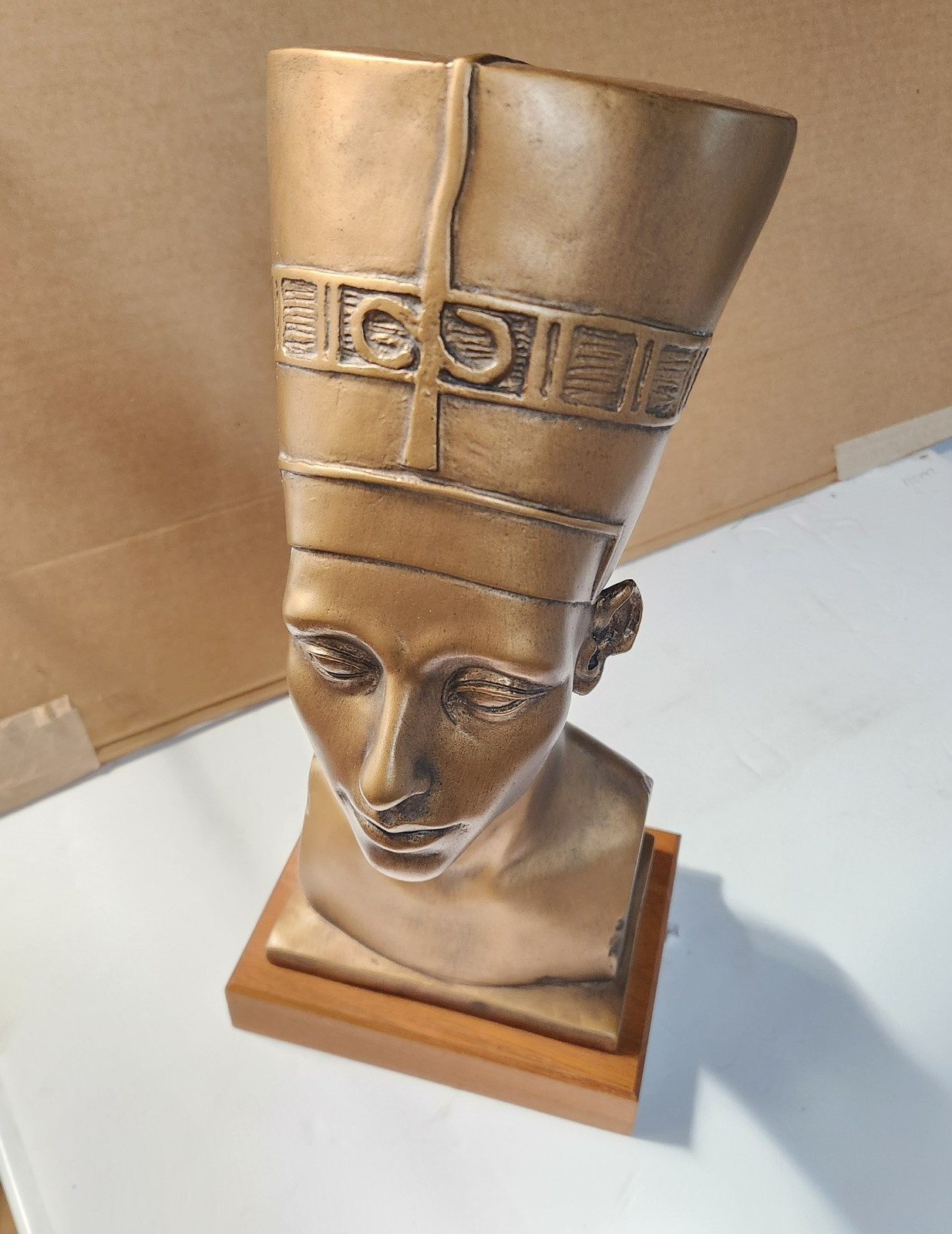 Vtg 16in  Austin Productions Egyptian Queen Nefertiti Sculpture 1961