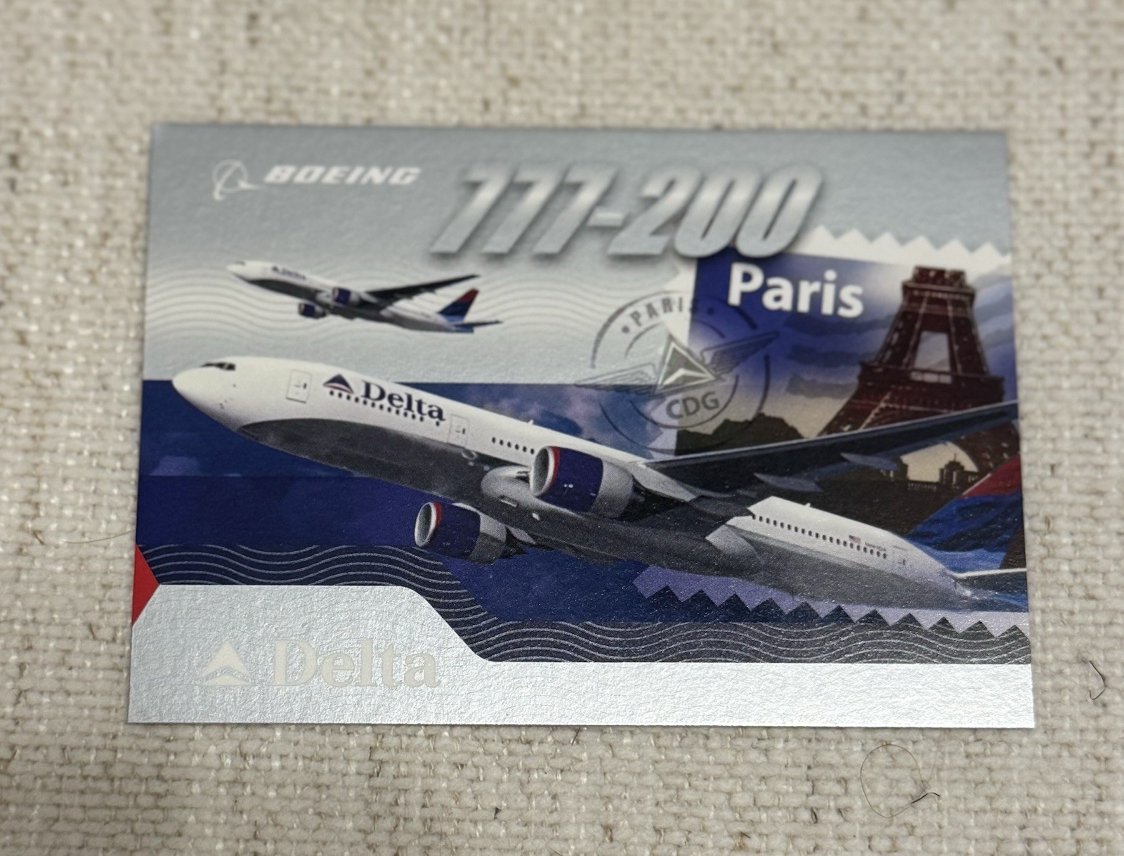 2004 Delta Airlines Pilot Trading Card #21 Paris Boeing 777-200 RARE