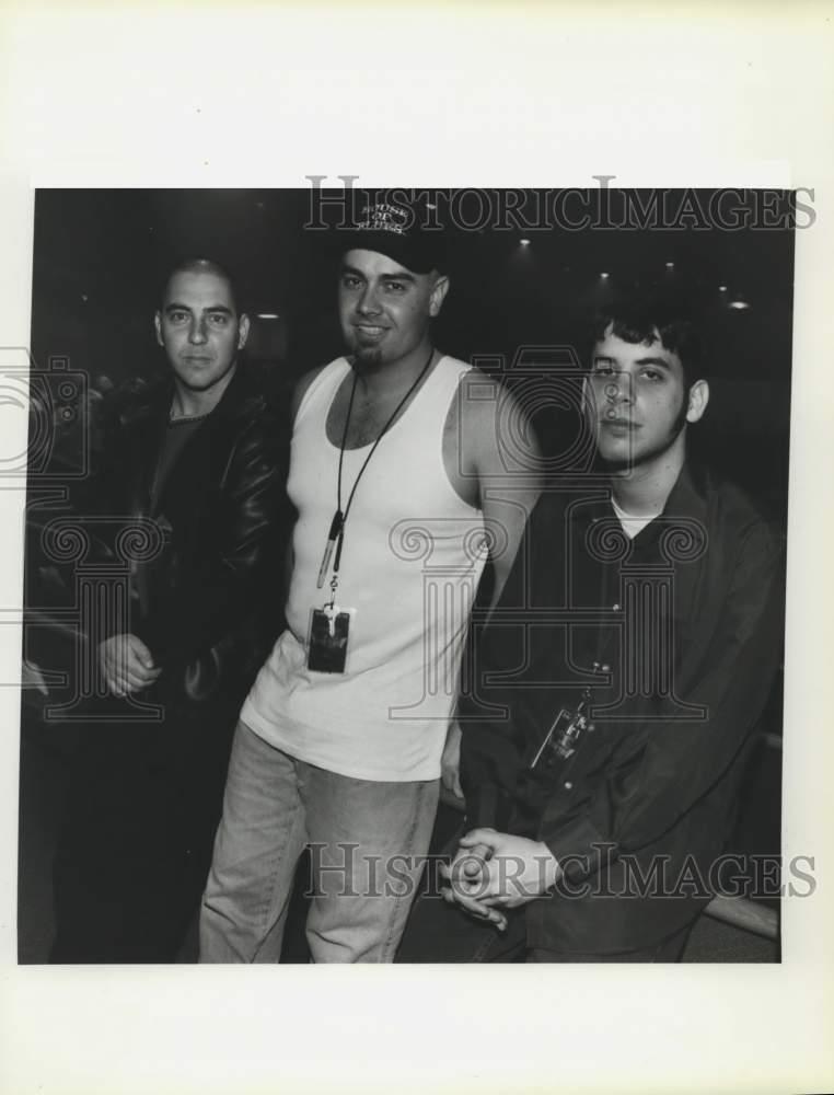 1995 Press Photo Members of Christian Rock Band the Newsboys perform at Metairie