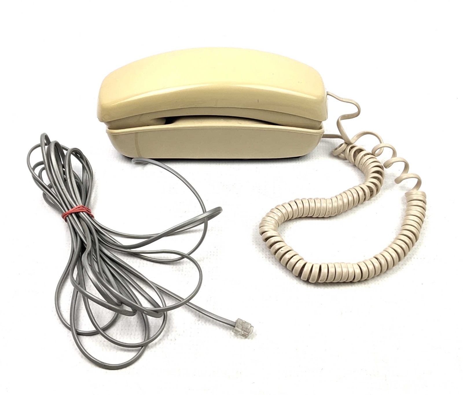 Vintage Beige Northwestern Bell Phones Classic Favorite Plus Push Button Phone