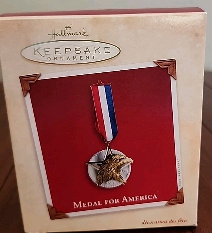 Medal For America 2002 Hallmark Pewter Christmas Keepsake Ornament Eagle New
