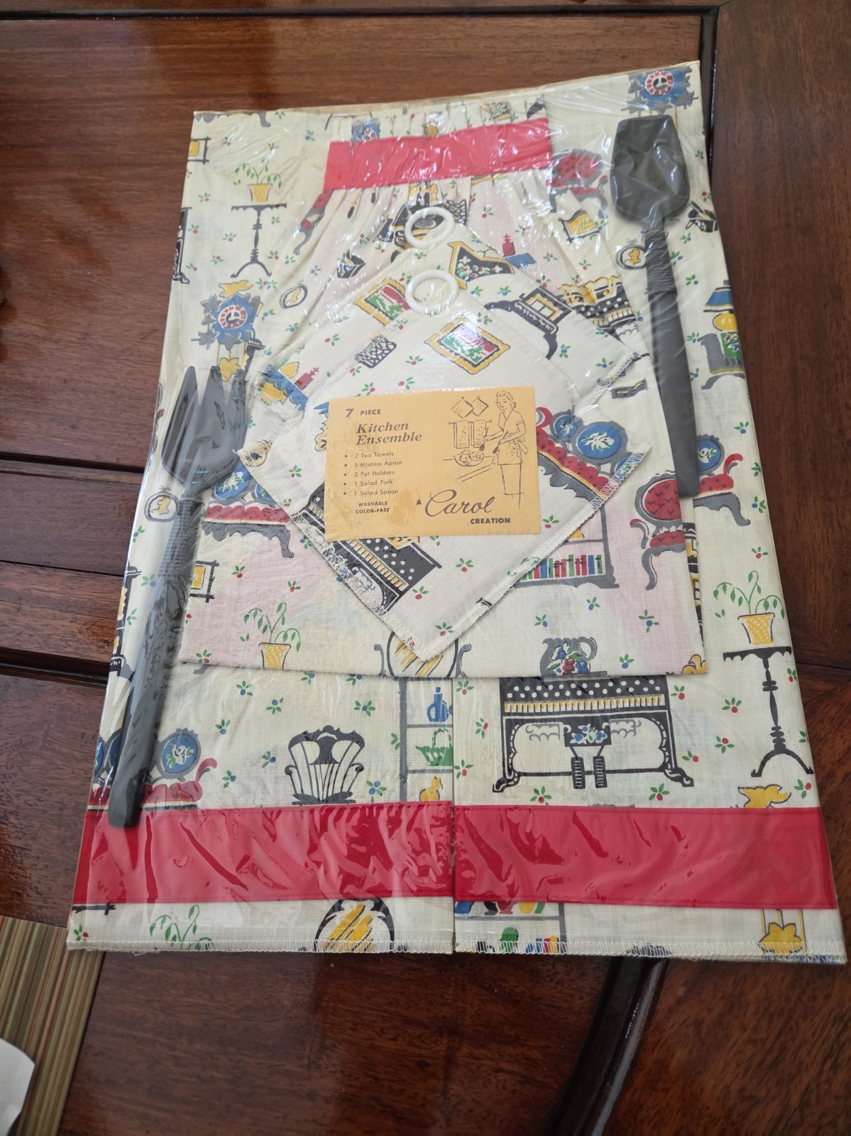 Vintage 50s-60s Carol Creations 7 Piece Kitchen Ensemble Original Packaging 