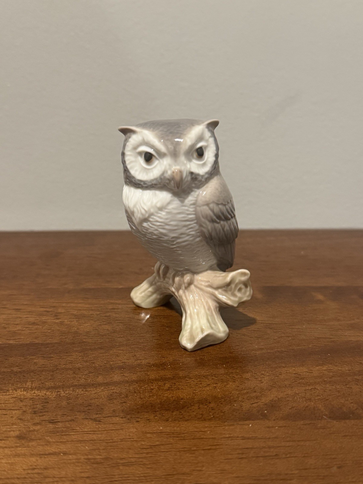 Lladro Retired Lucky Owl #8035 2003 Knock On Wood Porcelain Figurine 3.25\
