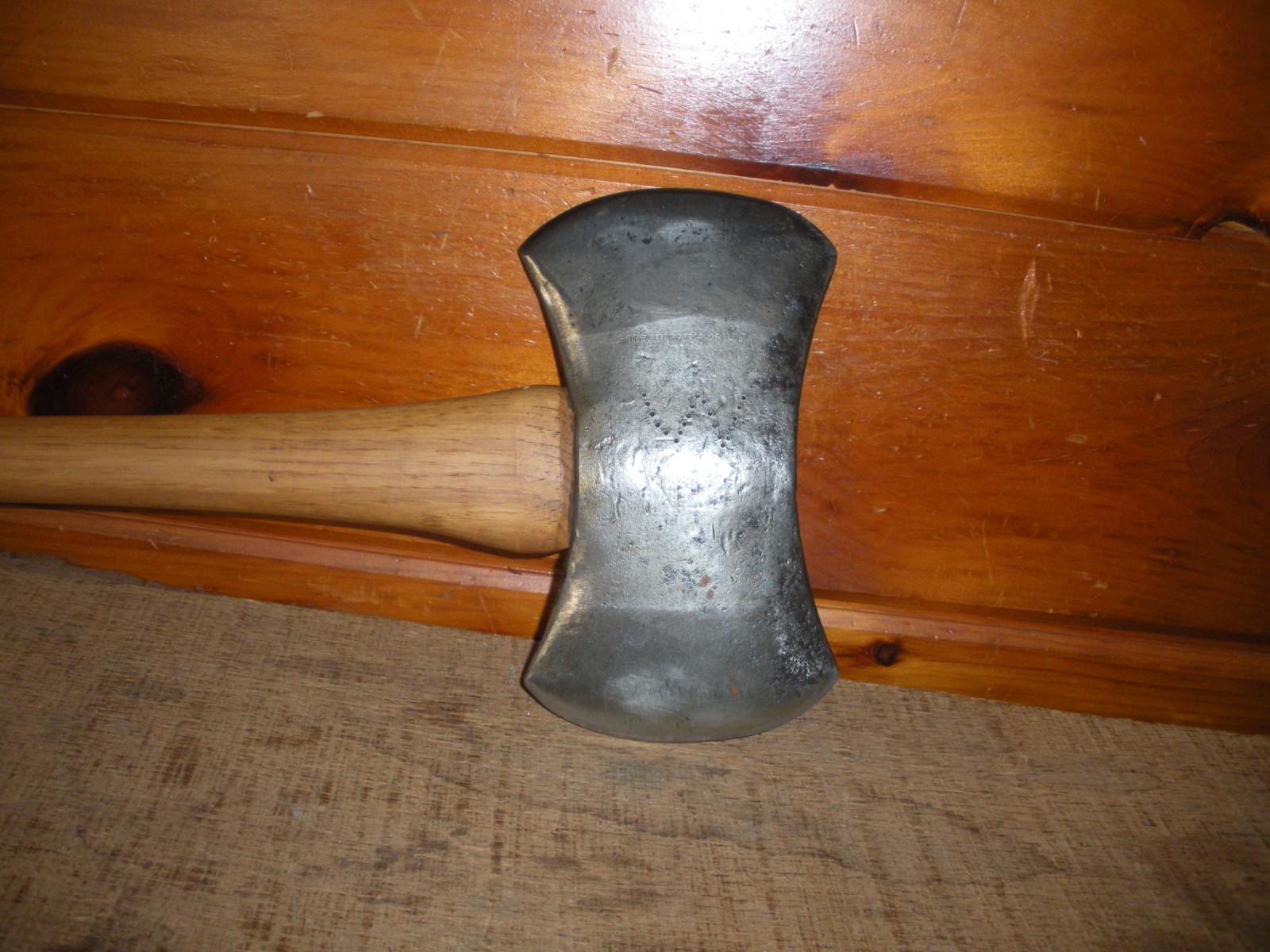 RARE Vintage ROBERT MANN MILL HALL, Pa. Double Bit AXE / Collector Grade Axe RARE Vintage ROBERT MANN MILL HALL, Pa. Double Bit AXE / Collector Grade Axe