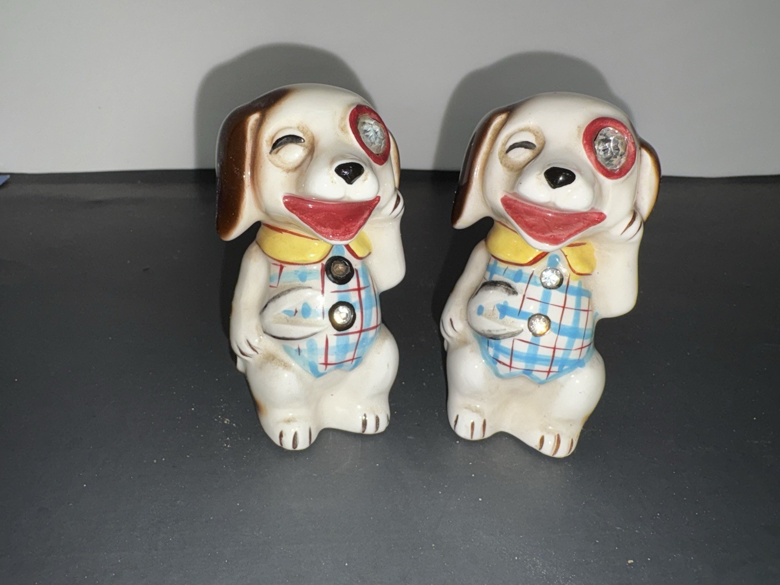 Vtg Lefton Anthropomorphic Dogs Rhinestone Eyes & Buttons Salt Pepper Shakers