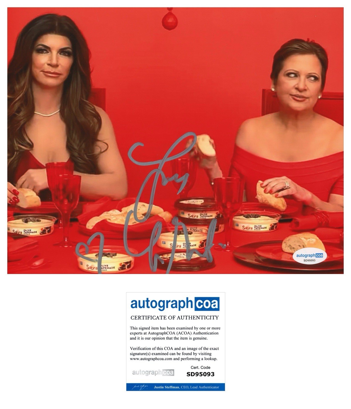 TERESA GIUDICE SIGNED REAL HOUSEWIVES OF NEW JERSEY 8x10 PHOTO - ACOA COA