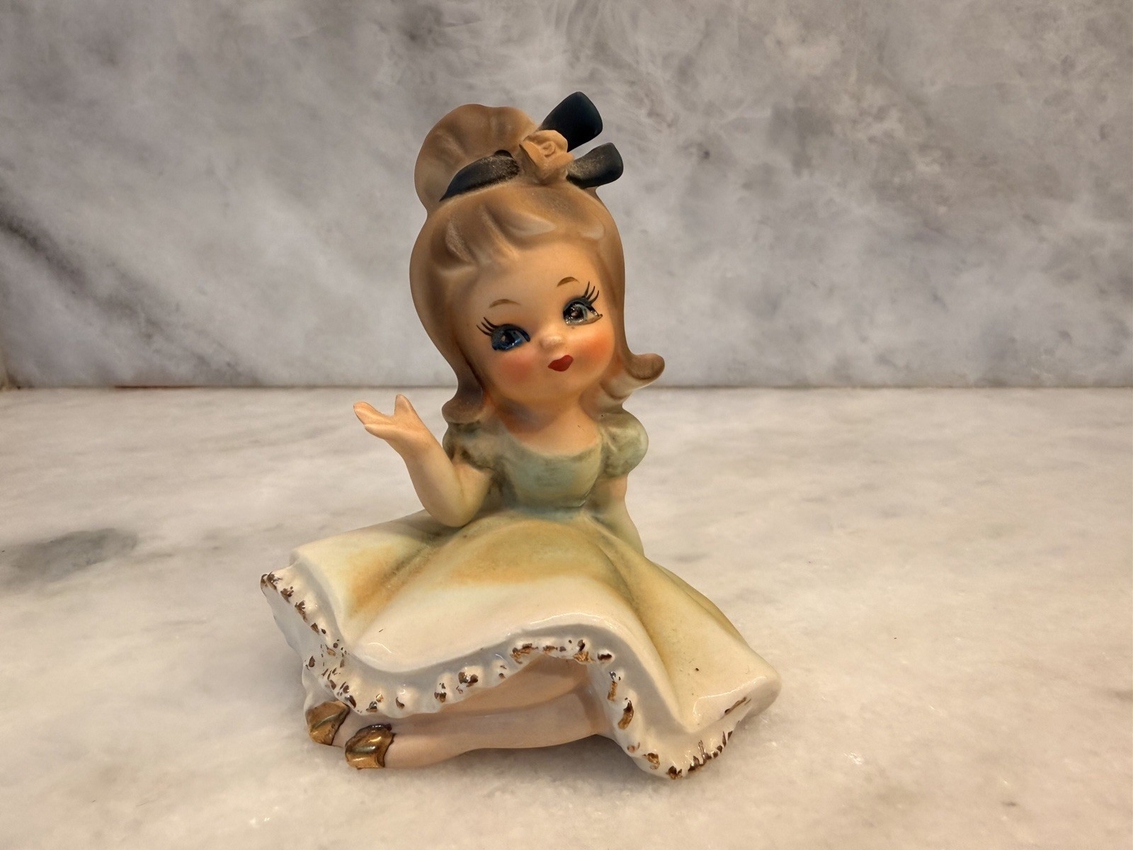 Vintage Napcoware Bloomer Girl In Green Dress Gold Accents Figurine 1950's C6730