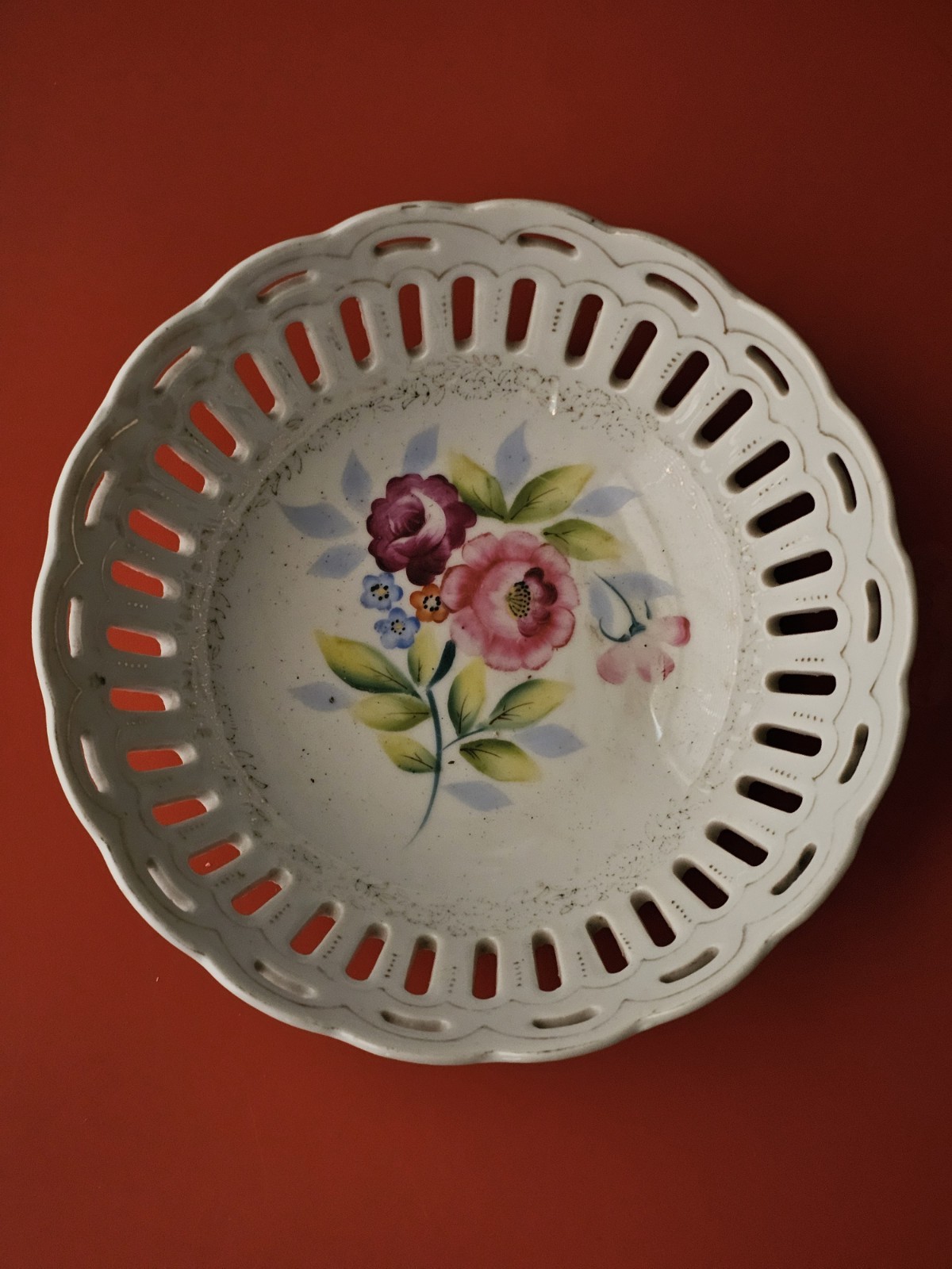 Vintage Hand Painted Porcelain Reticulated Bowl With A Floral Design/Gold Trim Vintage Hand Painted Porcelain Reticulated Bowl With A Floral Design/Gold Trim