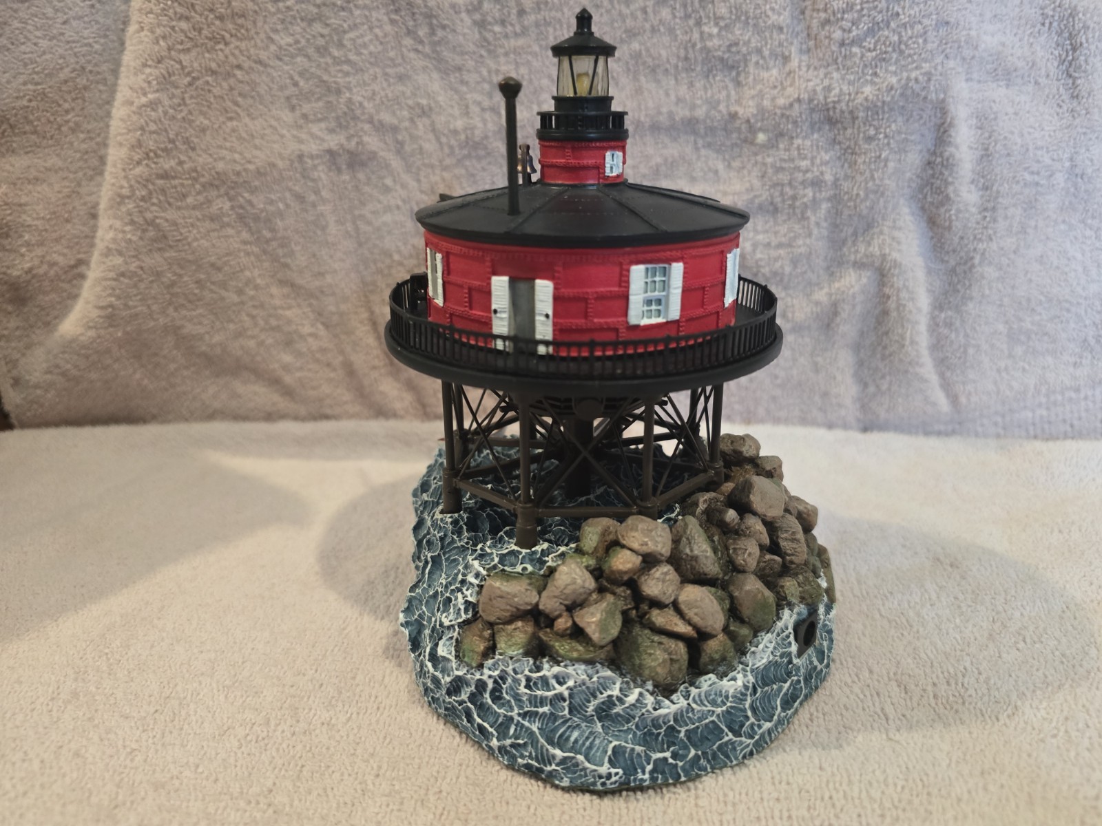 Extremely Rare Harbour Lights Seven Foot Knoll Lighthouse MD. Lights (Tested)