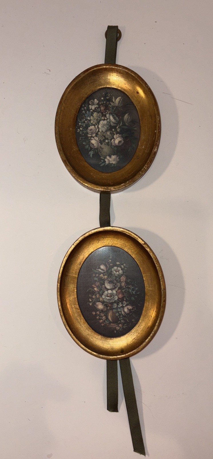 Hanging Gilt Oval Frames Set of 2 Made In Italy Unlimited Imports Pair