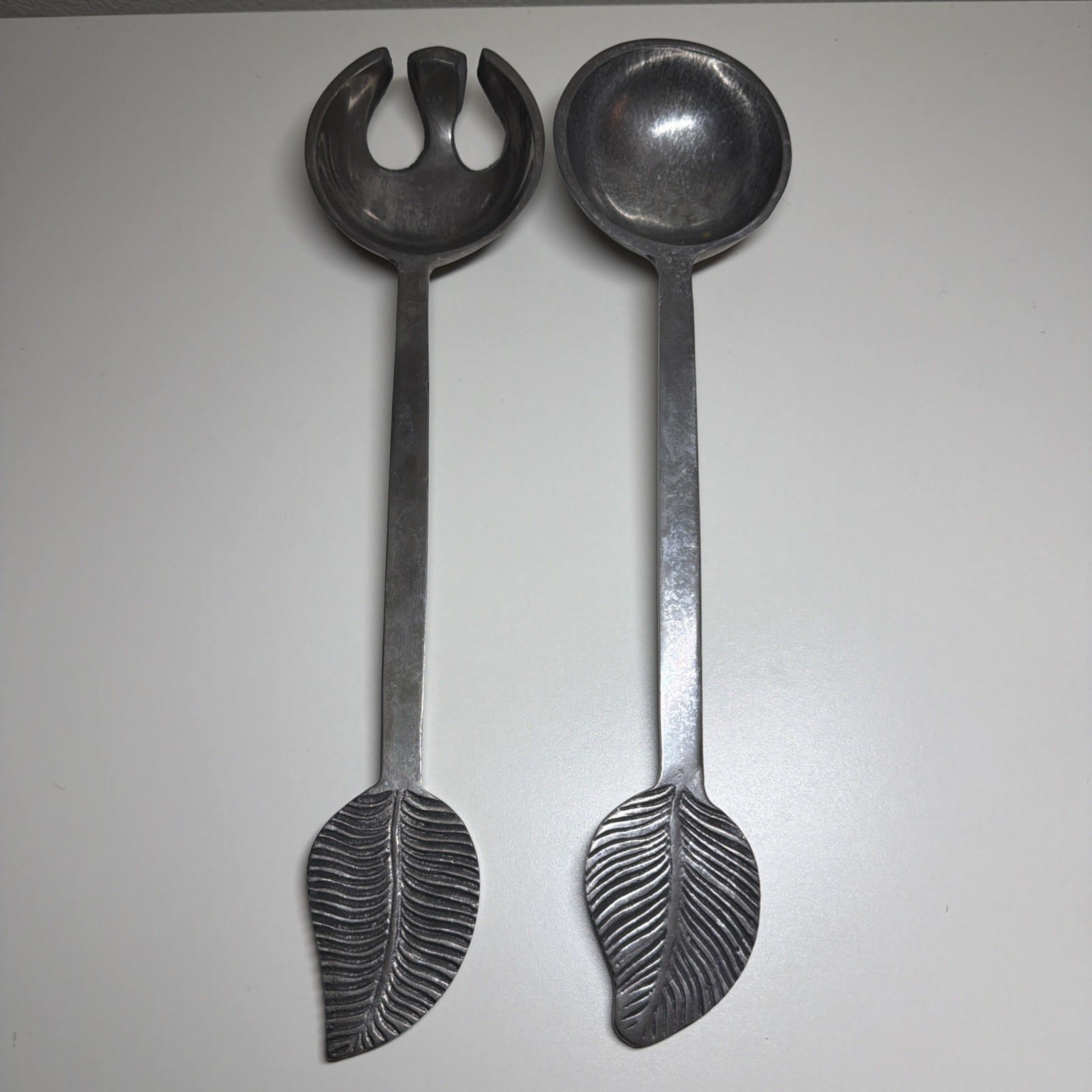 Vintage Fork And Spoon Salad Server Set Leaf Shaped Handle Vintage Fork And Spoon Salad Server Set Leaf Shaped Handle